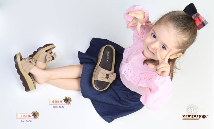 558-16 - Image 12